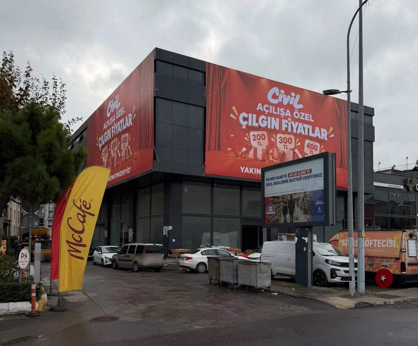 Civil Çekmeköy Taşdelen – Açılış Öncesi Cephe Branda 2