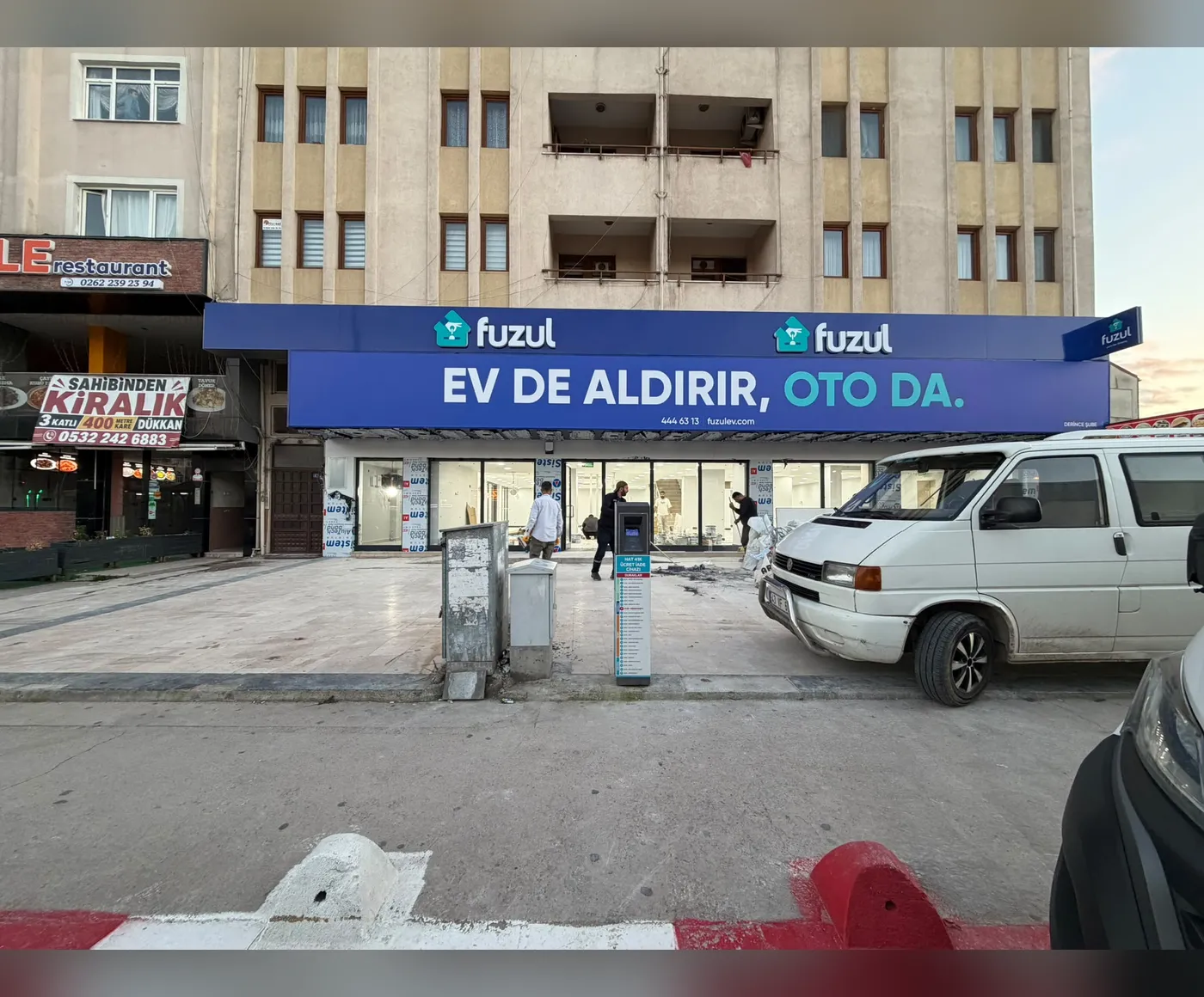 Fuzul Derince Şubesi – Cephe Tabelası