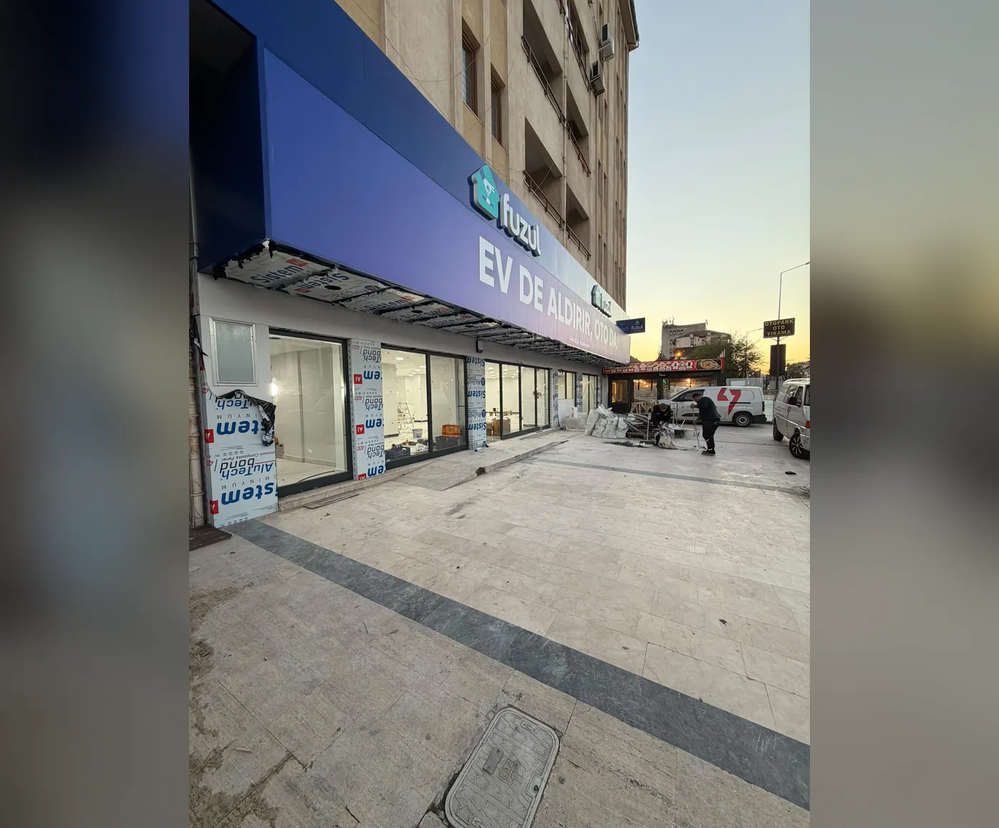 Fuzul Derince Şubesi – Cephe Tabelası, Kompozit Kaplama ve İç Mekân Lightbox 5