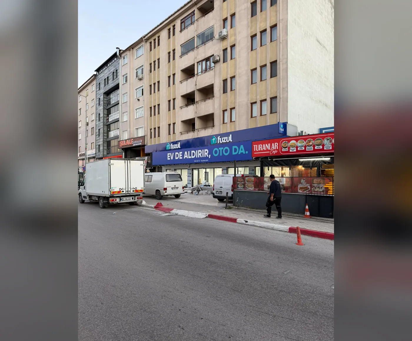 Fuzul Derince Şubesi – Cephe Tabelası, Kompozit Kaplama ve İç Mekân Lightbox 6
