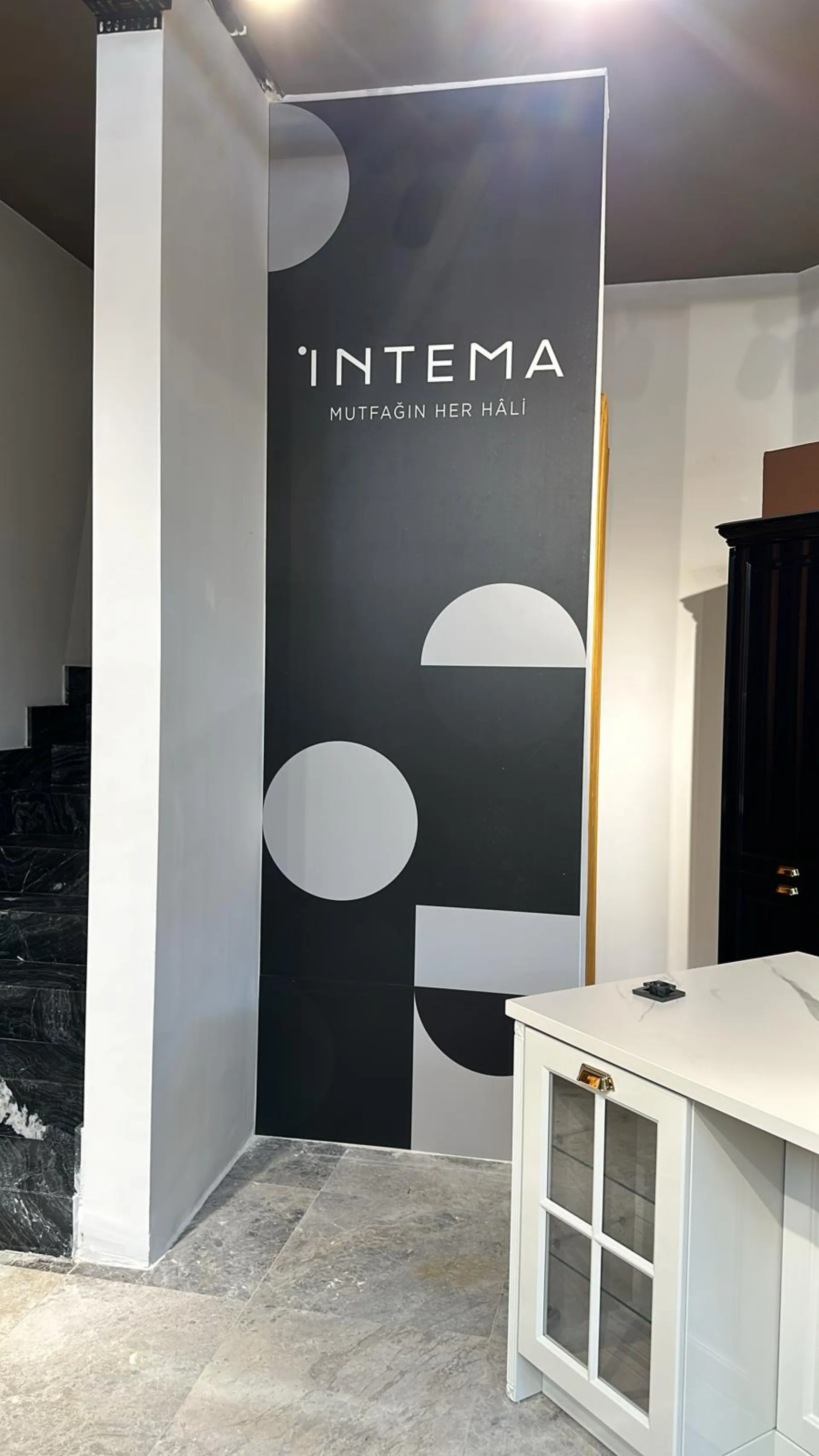 İntema – Yönlendirme Tabelası 3