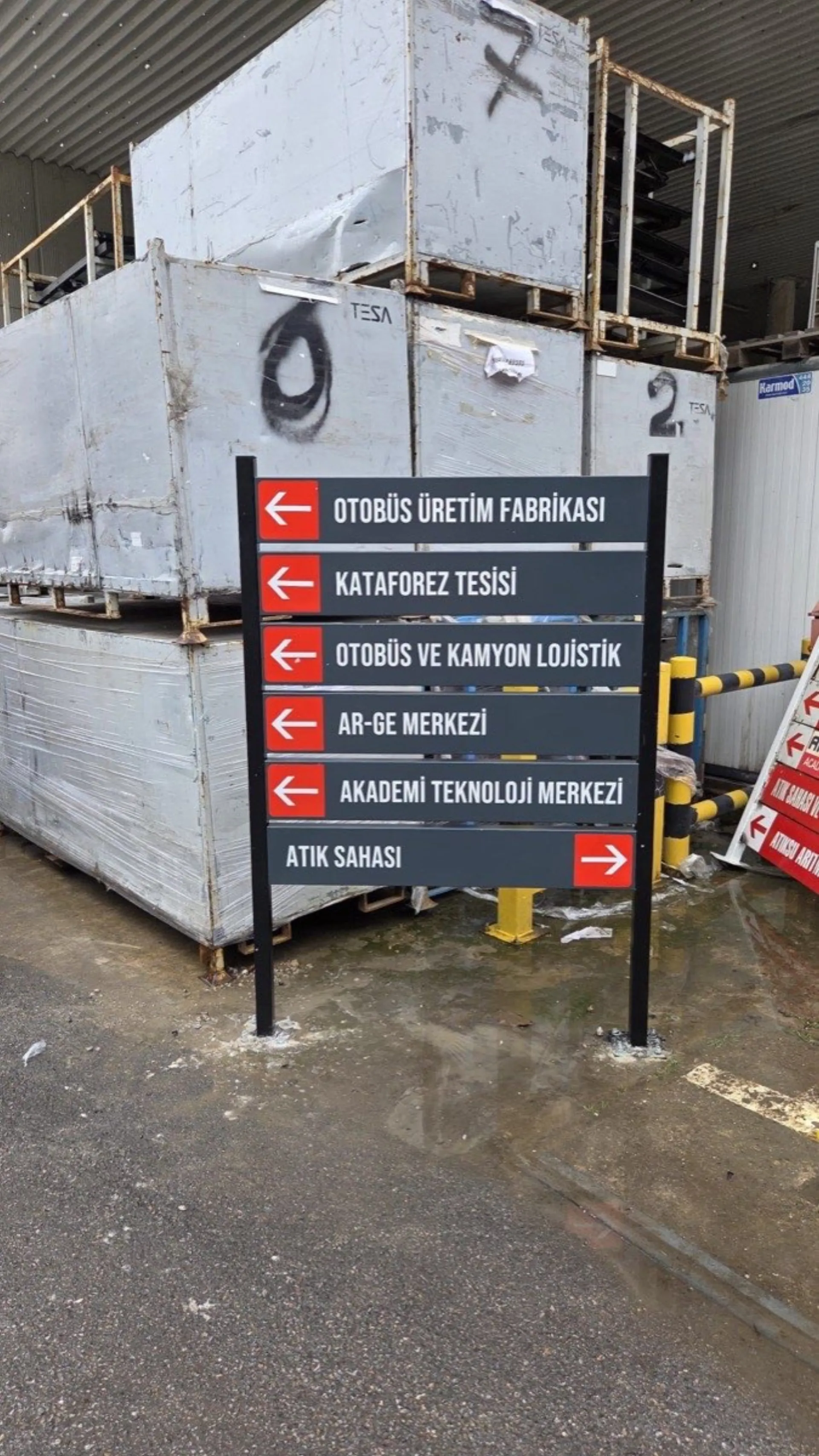 Isuzu Fabrikası İç Yönlendirme Tabelaları 4