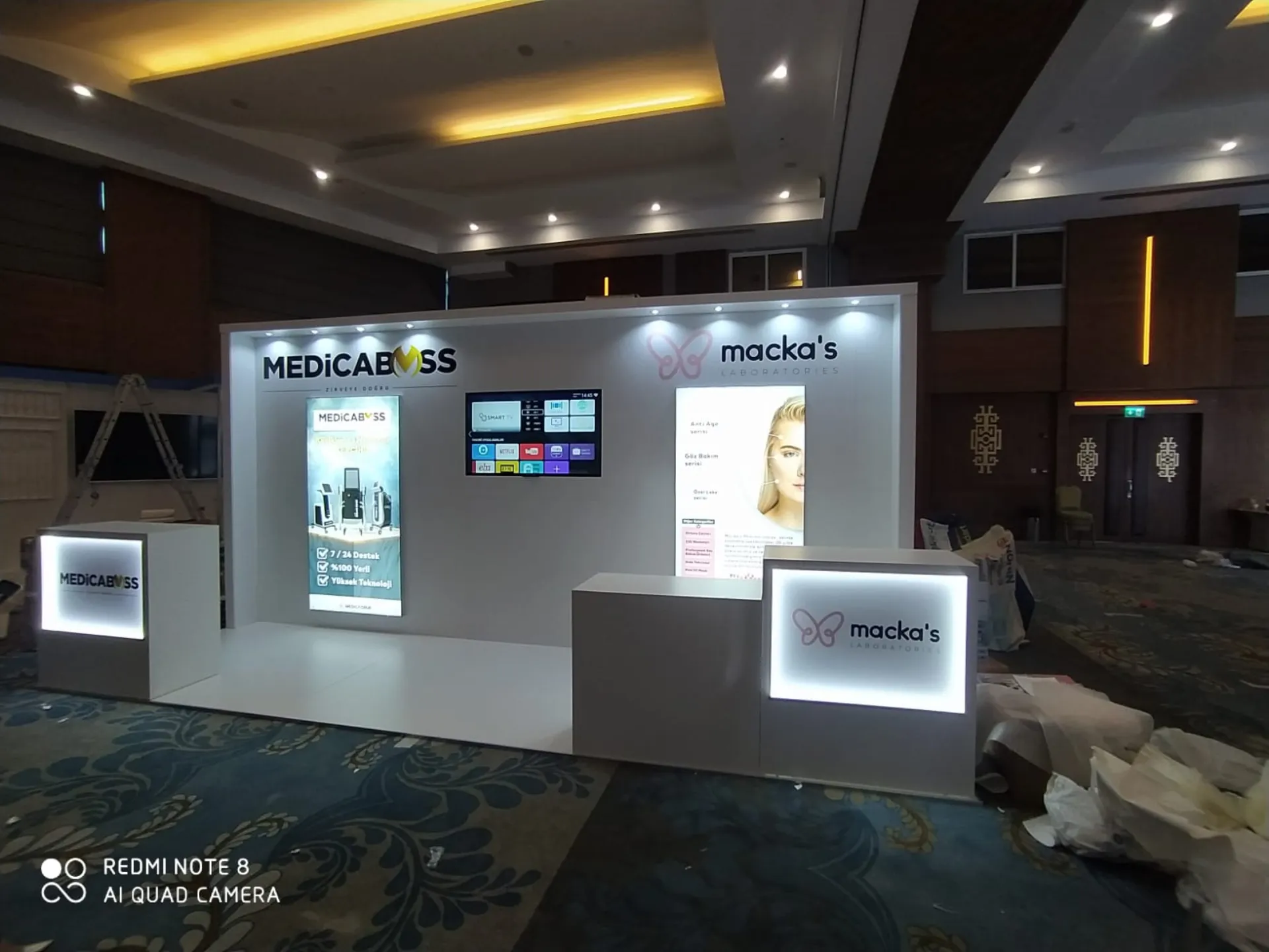 MedicaBoss & Macka's – Fuar Standı 3