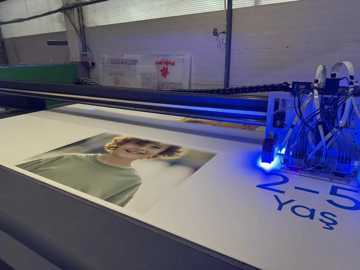 UV Flatbed Baskı – Üretim Süreci 2